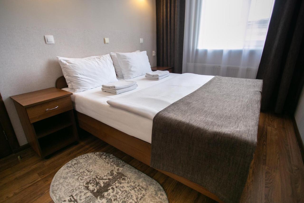 Molodezhnaya Hotel Brest Eksteriør bilde
