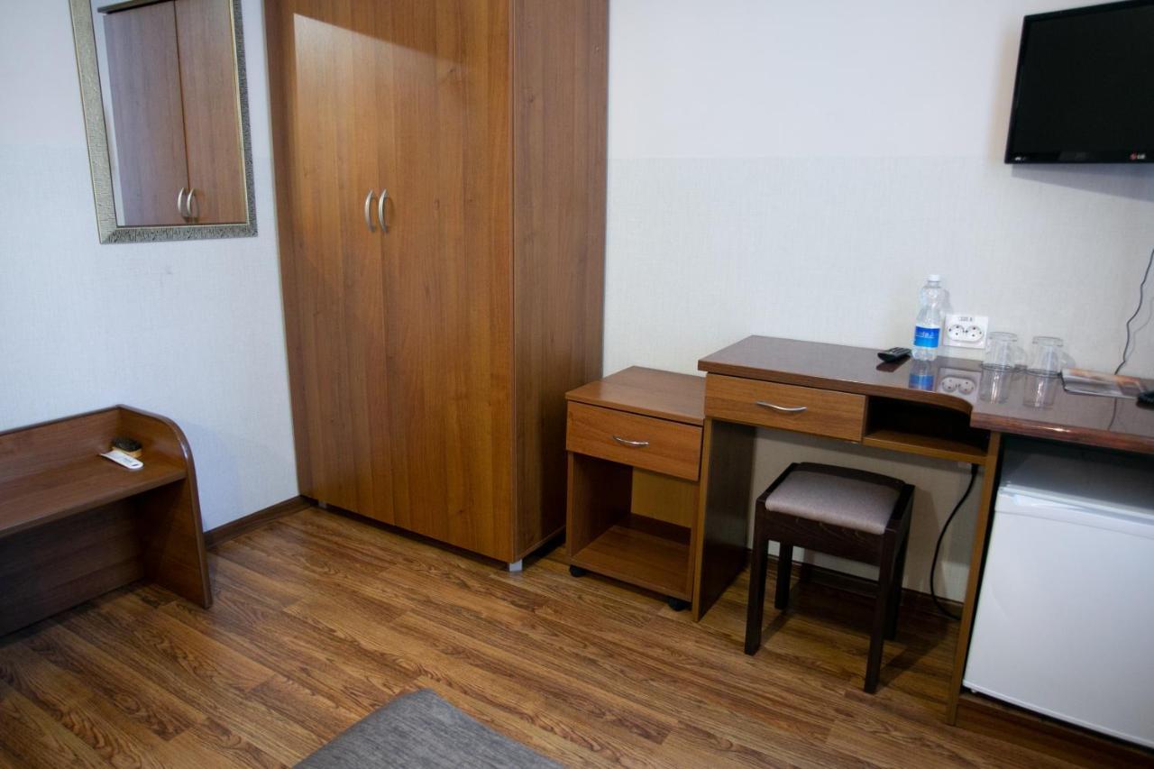 Molodezhnaya Hotel Brest Eksteriør bilde
