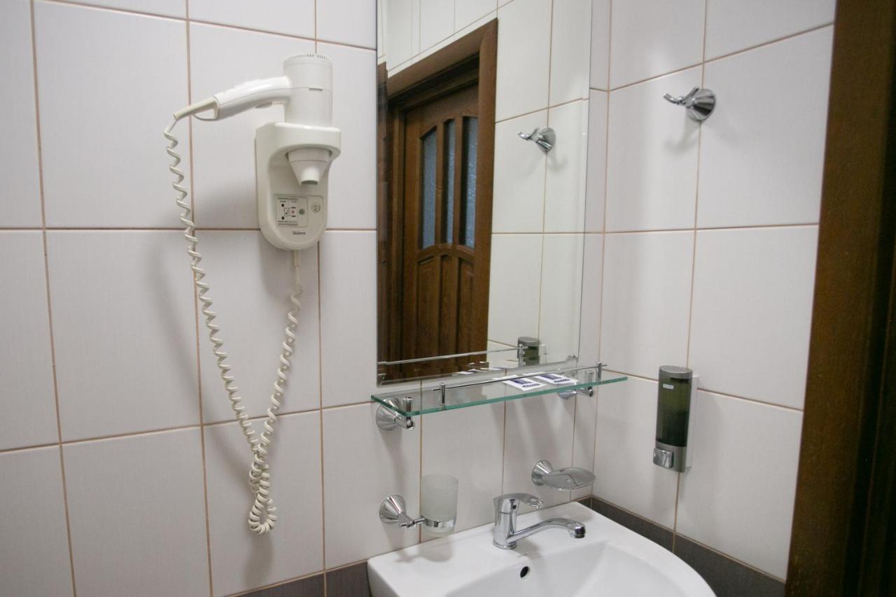 Molodezhnaya Hotel Brest Eksteriør bilde